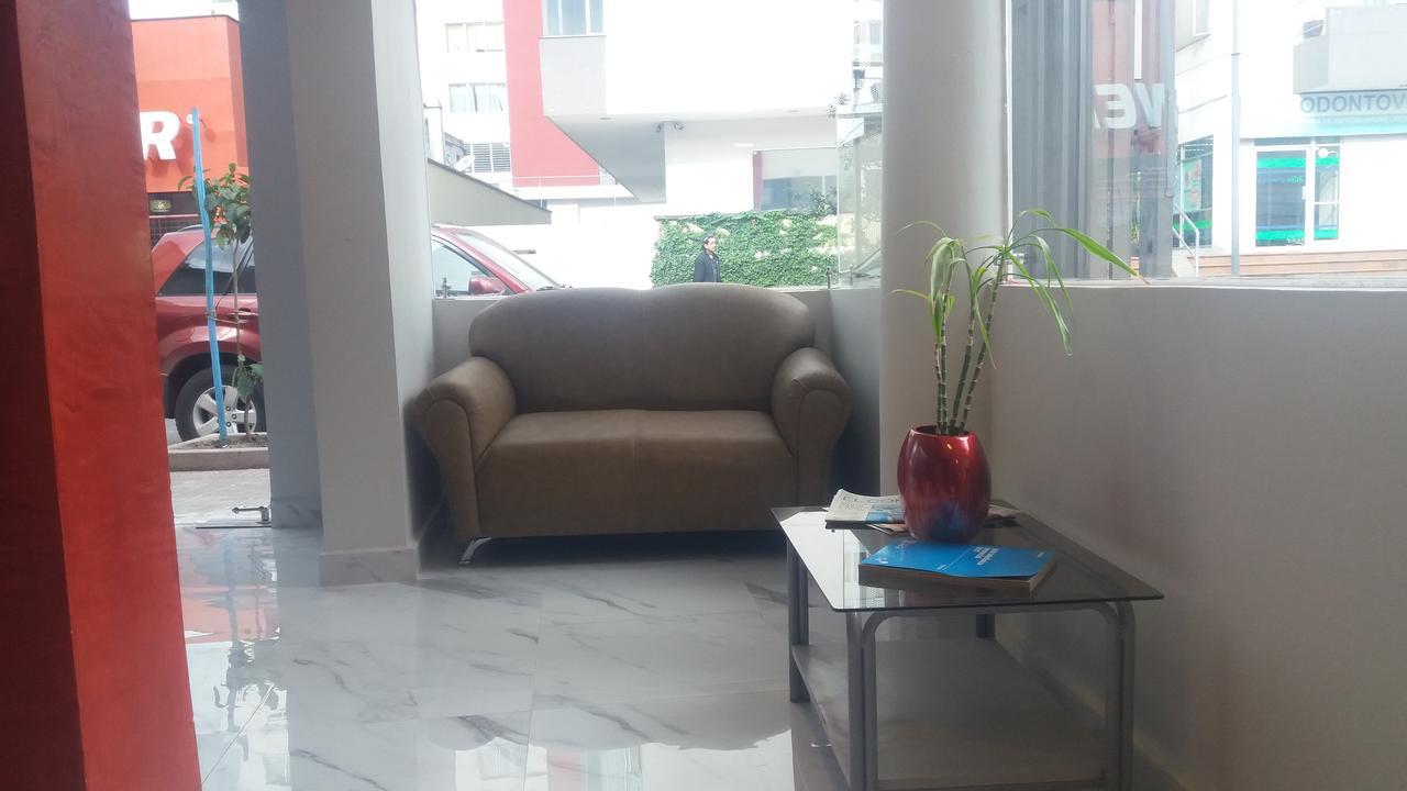 Hotel Saint Thomas Quito Exterior photo