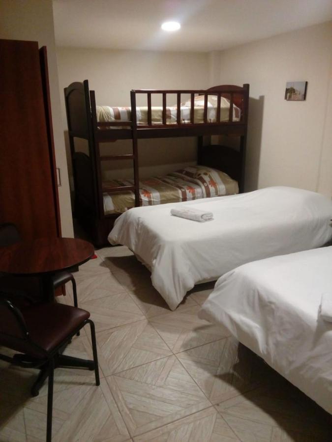 Hotel Saint Thomas Quito Exterior photo